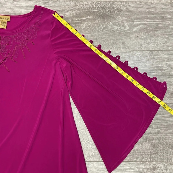 NWOT Midnight Velvet Fuchsia Sequin Embroidered Wide Bell Sleeve Blouse … - Picture 8 of 14